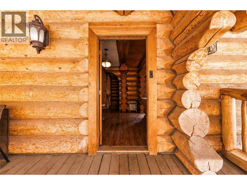 5876 Victoria Street, Peachland, photo 6