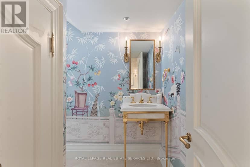 108 Sandringham Drive — photo 7 of 40