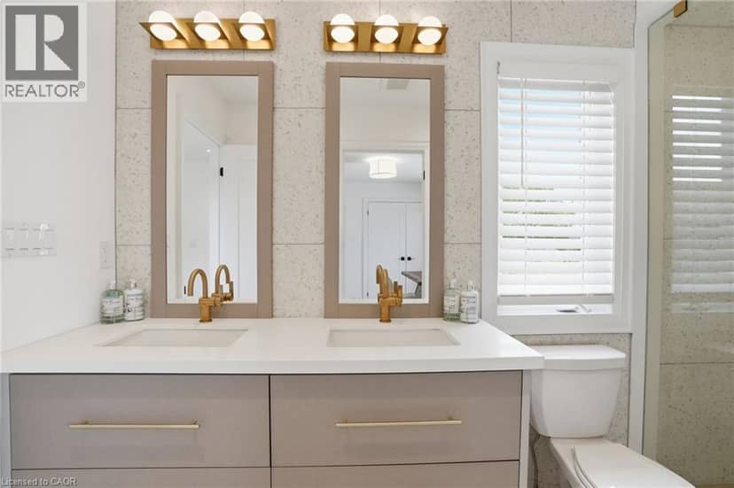 25 RAINEY Drive — photo 22 of 24