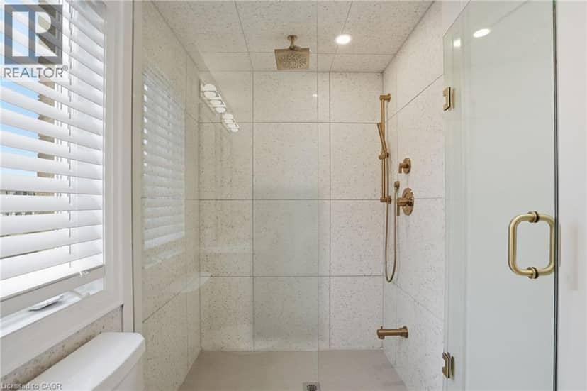25 RAINEY Drive — photo 23 of 24