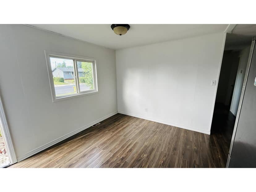 1016 16 AV, Cold Lake, photo 3