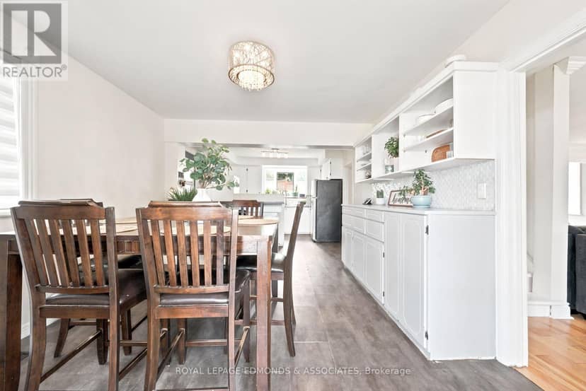 734 Front Street — photo 19 of 40