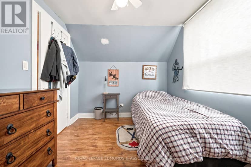 734 Front Street — photo 32 of 40