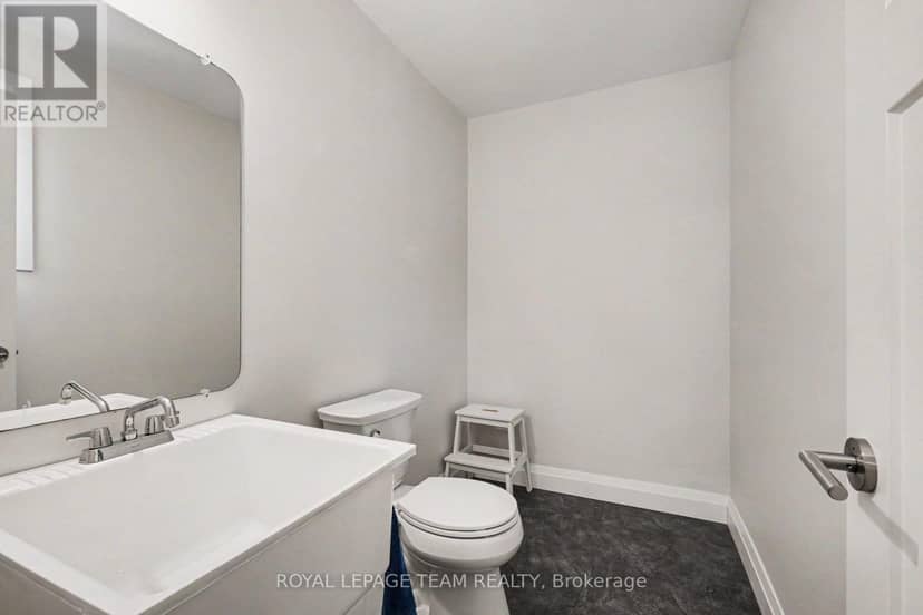 512 Edward Scott Road — photo 19 of 35