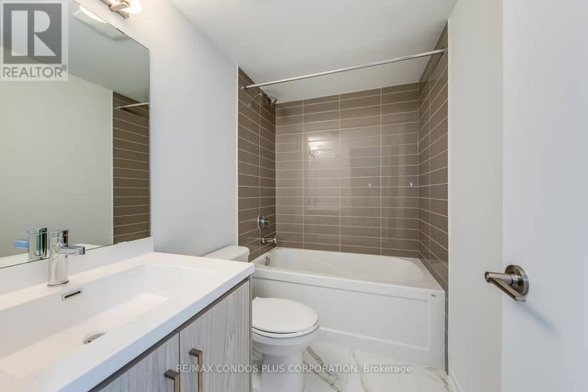 281 - 140 Honeycrisp Crescent — photo 16 of 18