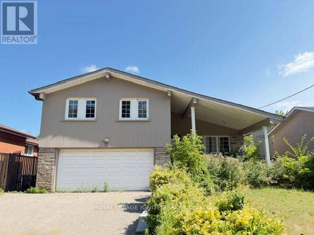 11 Fulwell Crescent — photo 2 of 40