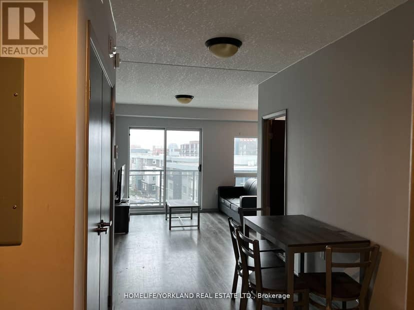G612 - 275 Larch Street — photo 5 of 21