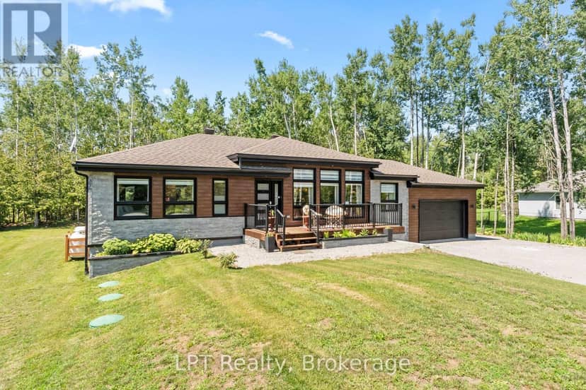 61 Pinewood Boulevard, Kawartha Lakes