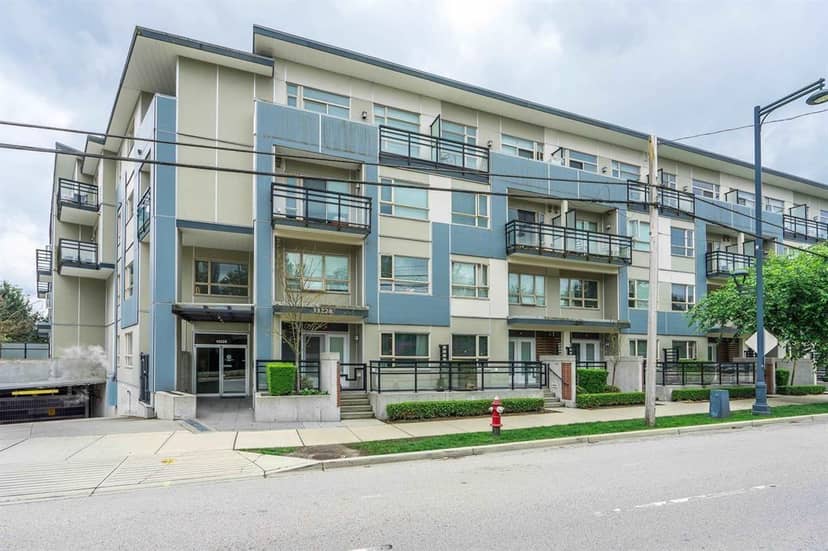 301 13228 OLD YALE ROAD, Surrey, photo 2