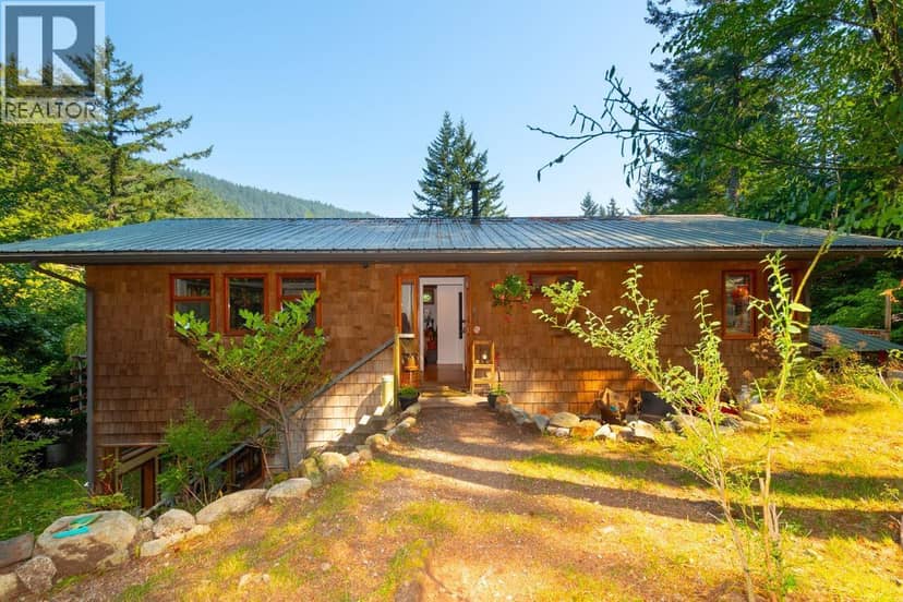 368 EAGLES NEST ROAD, Bowen Island