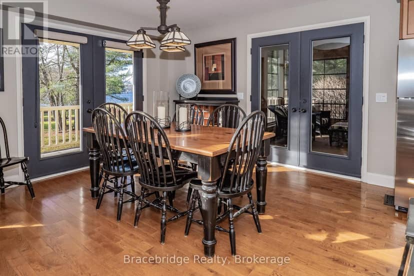 Carling 4 W9 - 3876 Muskoka Rd 118 Highway W, Muskoka Lakes, photo 5