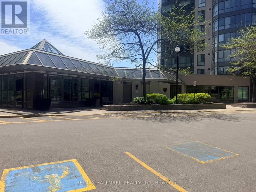 1105 - 3231 Eglinton Avenue E — photo 2 of 21