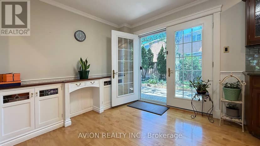1413 Harmsworth Square — photo 15 of 40
