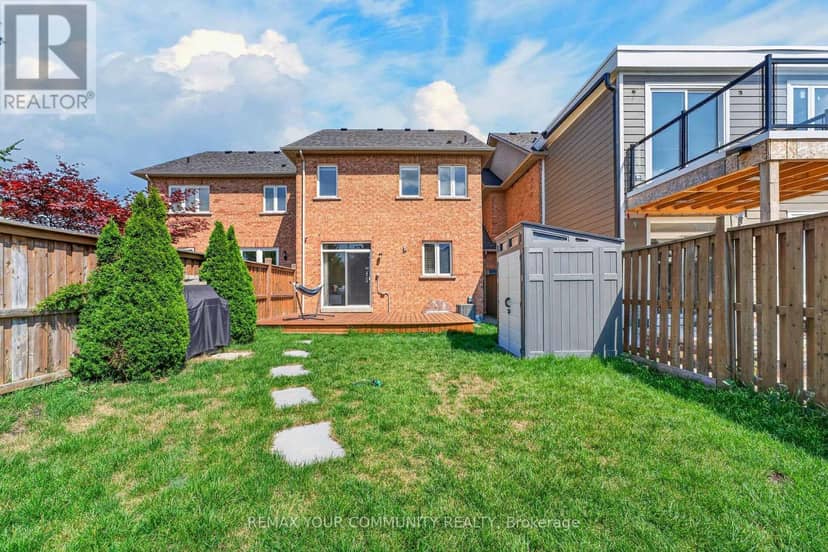 5578 Waterwind Crescent — photo 10 of 40