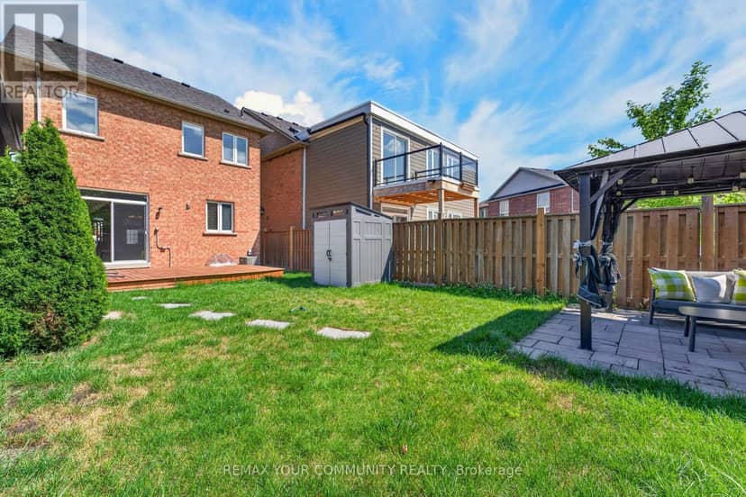 5578 Waterwind Crescent — photo 11 of 40