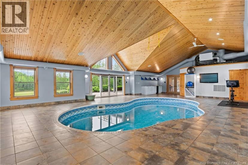 660 Saint Charles Sud Road — photo 30 of 40