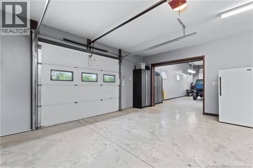 660 Saint Charles Sud Road — photo 37 of 40