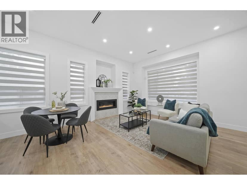 2995 E 17TH AVENUE, Vancouver, photo 3