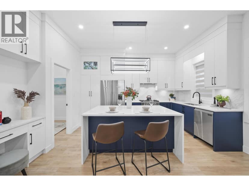 2995 E 17TH AVENUE, Vancouver, photo 5