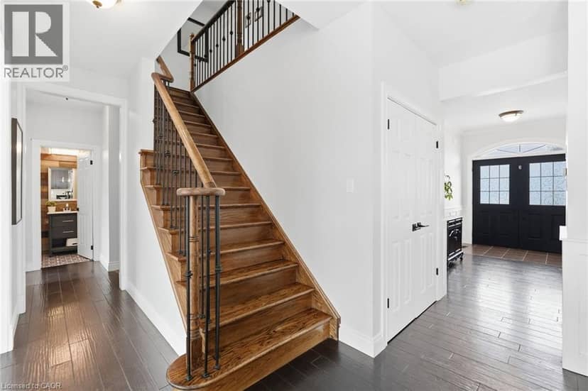 108 FOWLER Drive — photo 17 of 38
