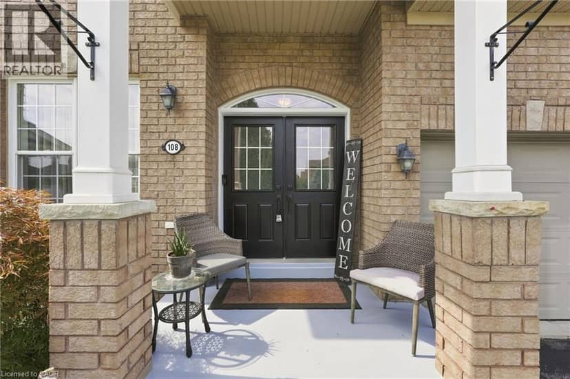 108 FOWLER Drive — photo 4 of 38