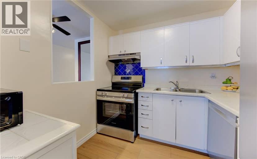65 HIGHLAND Crescent Unit# 204 — photo 10 of 22
