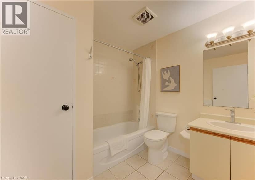 65 HIGHLAND Crescent Unit# 204 — photo 14 of 22
