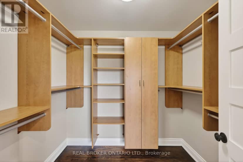 465 Lockmaster Crescent — photo 30 of 40