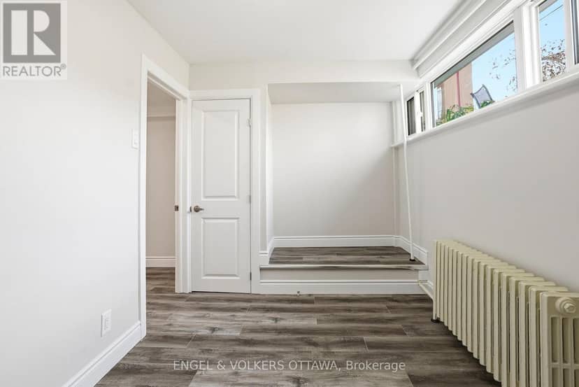 287 St Laurent Boulevard — photo 40 of 40