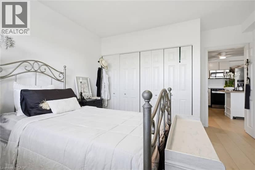 8 WOODMAN Drive S Unit# 708 — photo 18 of 29
