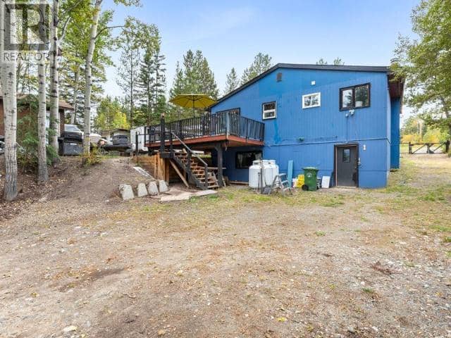 224 Squanga Ave — photo 15 of 22