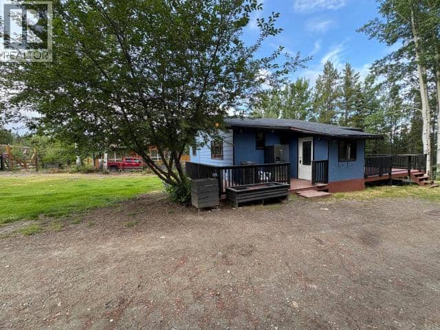 224 Squanga Ave — photo 17 of 22
