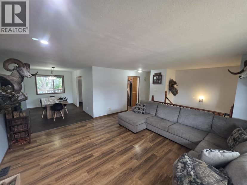 3674 JUNIPER AVENUE, Terrace, photo 4