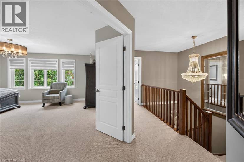 68 GARINGER Crescent — photo 20 of 40
