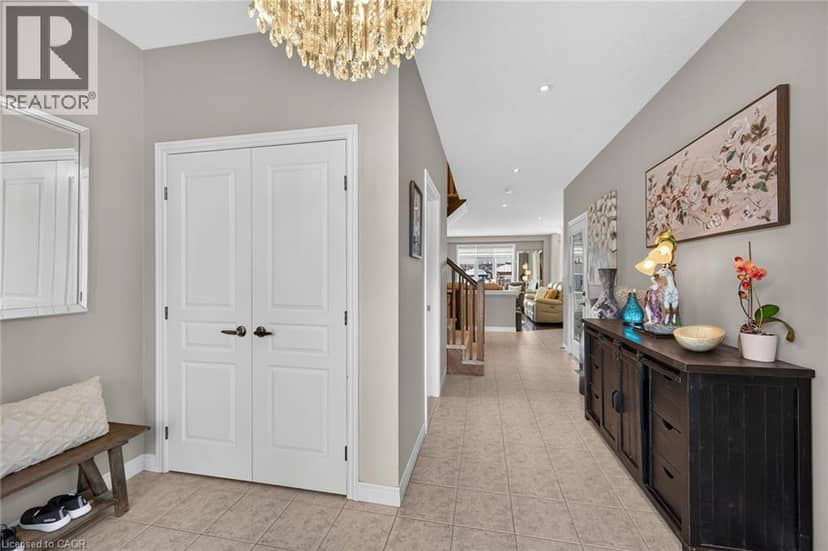 68 GARINGER Crescent, Binbrook, photo 4