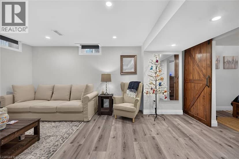 68 GARINGER Crescent — photo 38 of 40