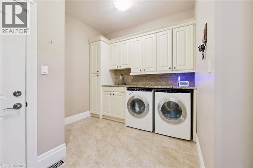 596 REGAL Place — photo 32 of 40