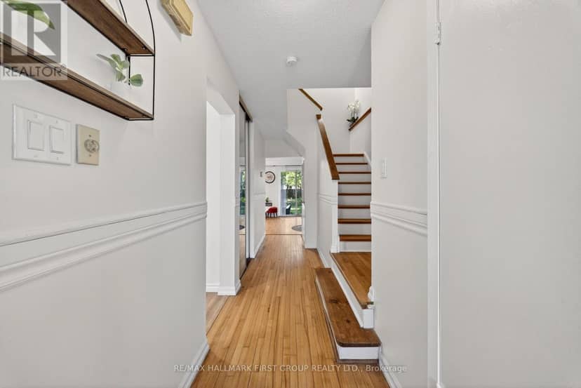 33 Harrison Court — photo 6 of 40