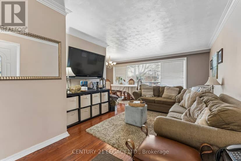 34 Cumberland Drive — photo 5 of 37