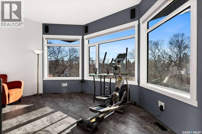 3601 Grassick AVENUE — photo 11 of 40