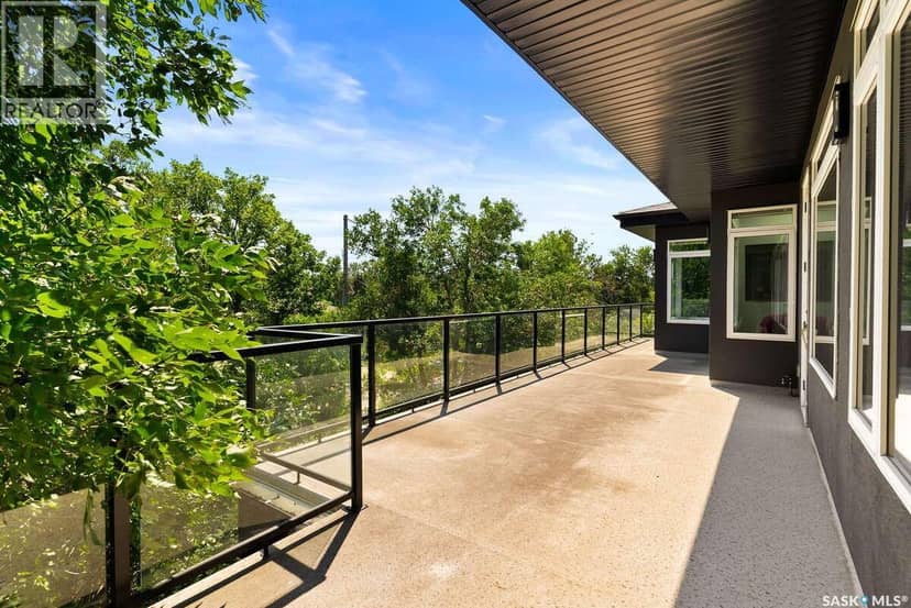 3601 Grassick AVENUE — photo 13 of 40