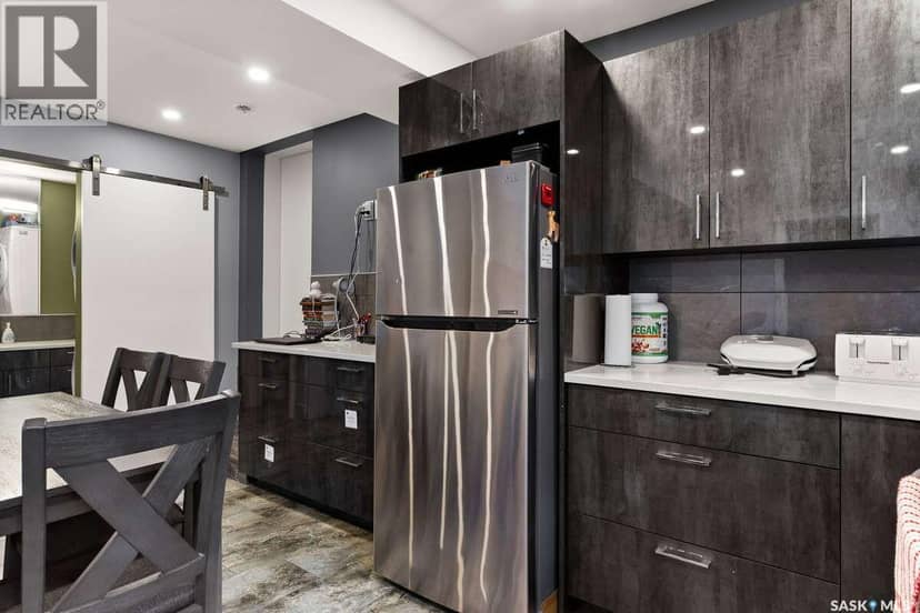 3601 Grassick AVENUE — photo 18 of 40