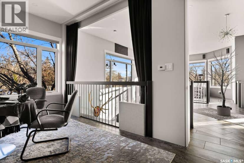 3601 Grassick AVENUE — photo 9 of 40