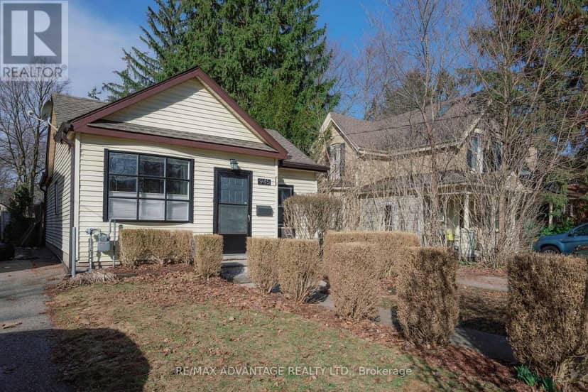 945 Colborne Street — photo 3 of 39