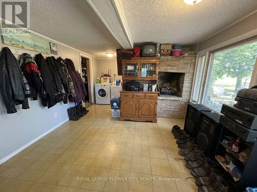 422 McClung Road — photo 8 of 14