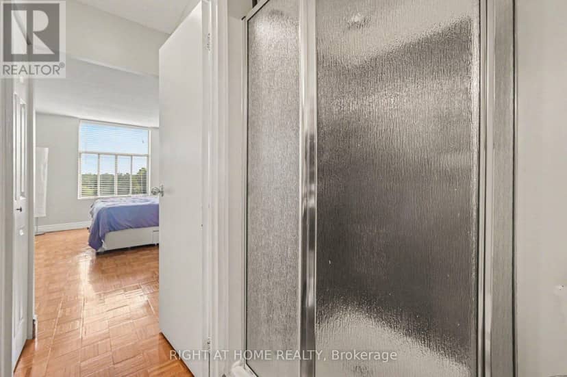 701 - 2759 Carousel Crescent — photo 17 of 34