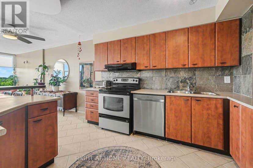 701 - 2759 Carousel Crescent, Ottawa, photo 4