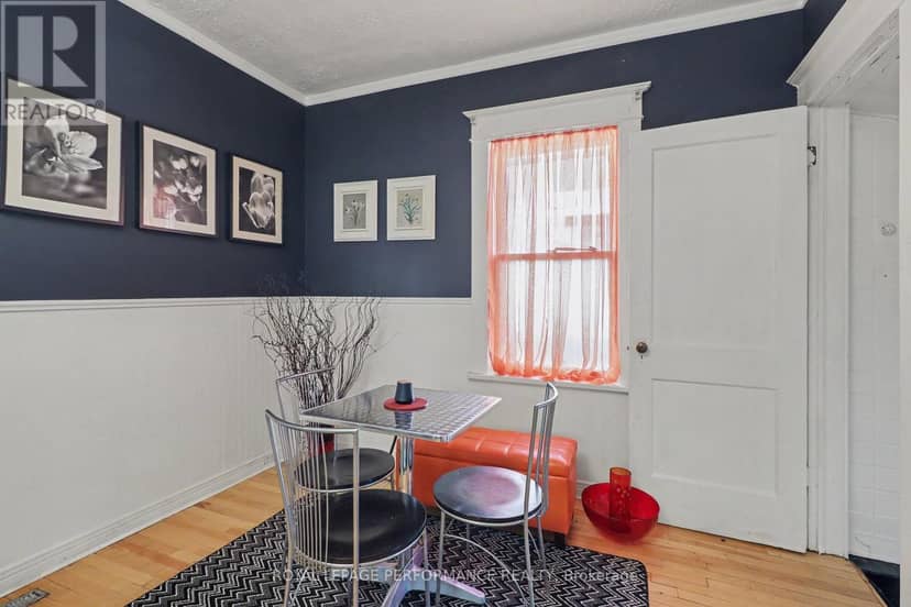 1304 Montreal Road — photo 15 of 40