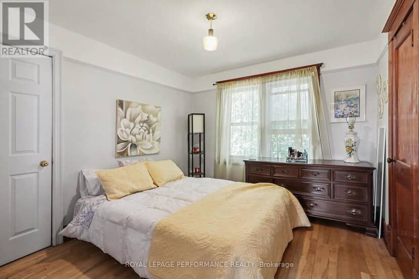 1304 Montreal Road — photo 27 of 40