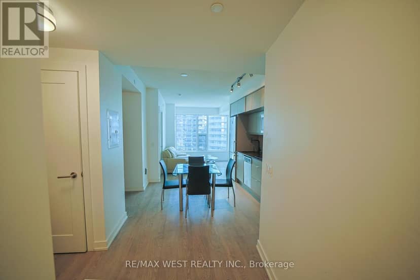 1101 - 10 York Street — photo 3 of 13
